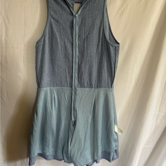 EVERLY - Picture 4 of 9